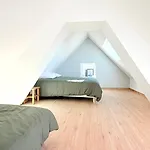 Maison Cosy Dans Village De Charme Avec Commerces