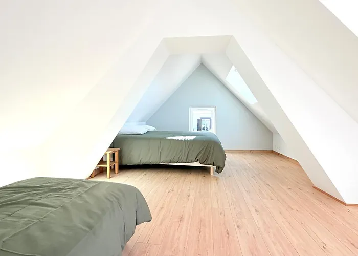 Maison Cosy Dans Village De Charme Avec Commerces